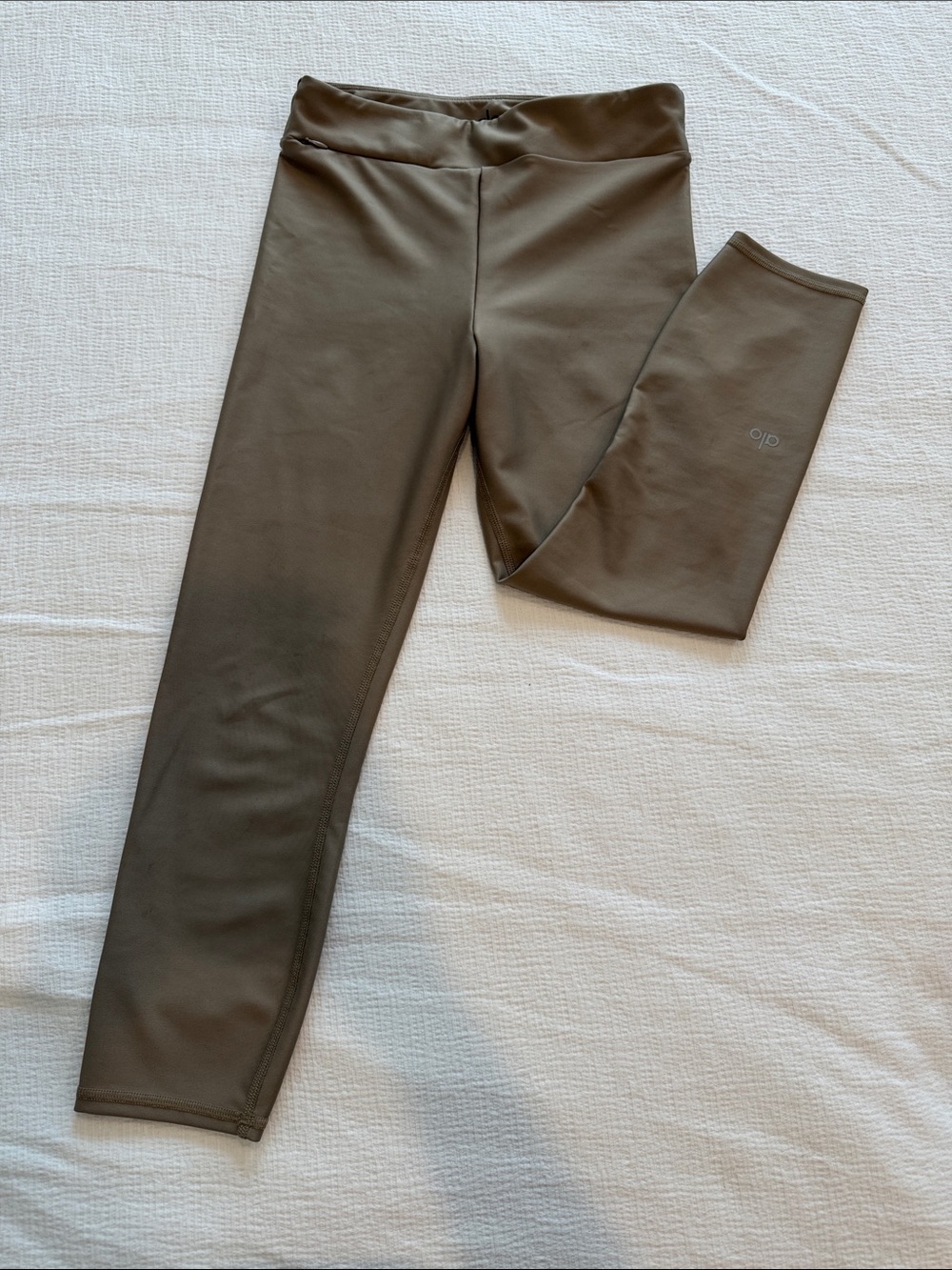 AIRLIFT
HIGH-WAIST CONCEAL-ZIP
CAPRI - Picture 4 of 6